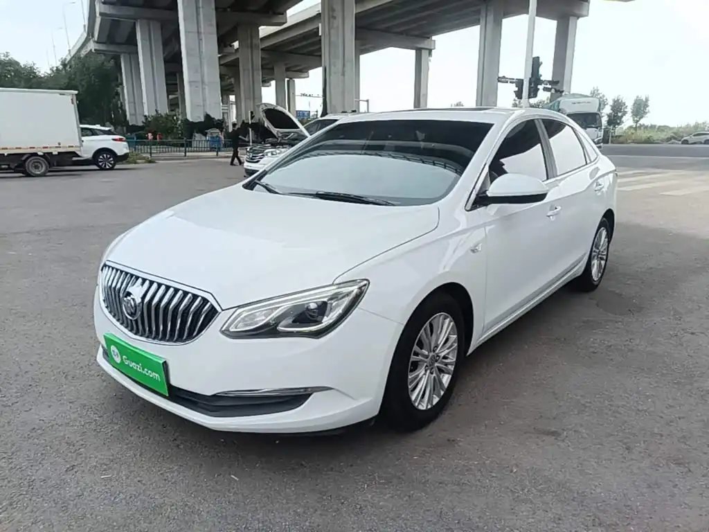 Buick Excelle 2017, фото 1
