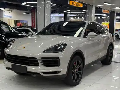 Porsche Cayenne 2023