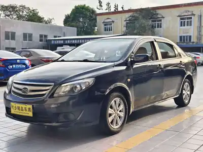 BYD L3 2013