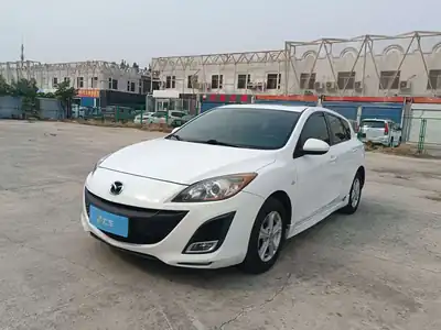 Mazda 3 Xingcheng 2013