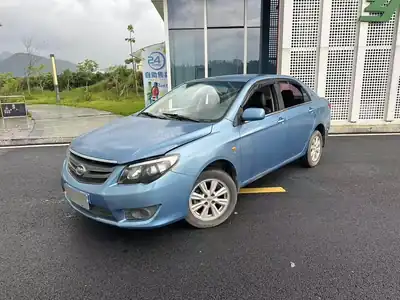 BYD L3 2015