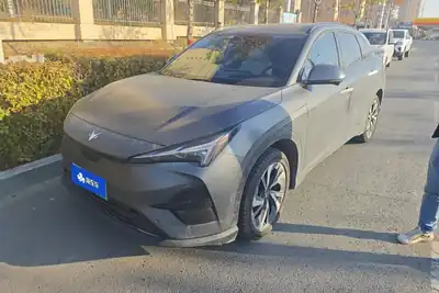 ARCFOX Jihu Jihu Aerfa T5 2024