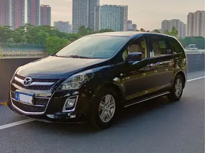 Mazda 8 2011