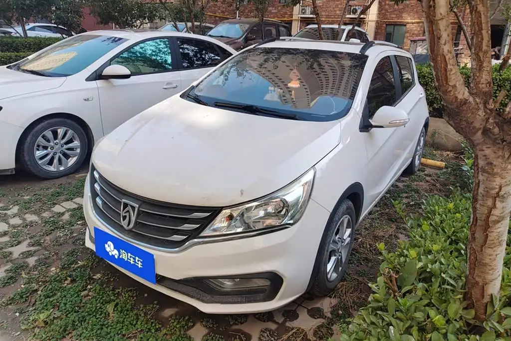 Baojun 310 2017, фото 1