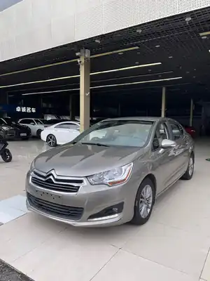 Citroen C4L 2015
