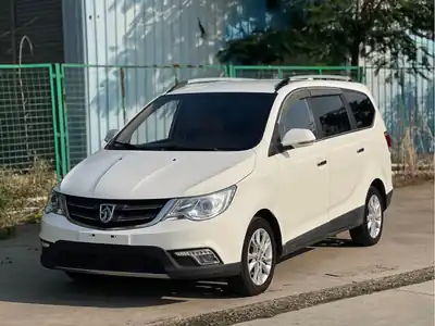 Baojun 730 2015