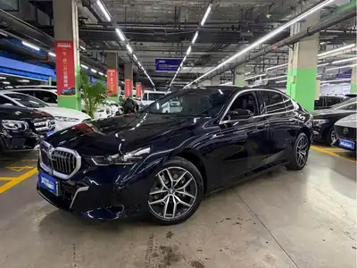 BMW i5 2024