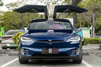 Tesla Model X 2018