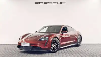 Porsche Taycan 2022