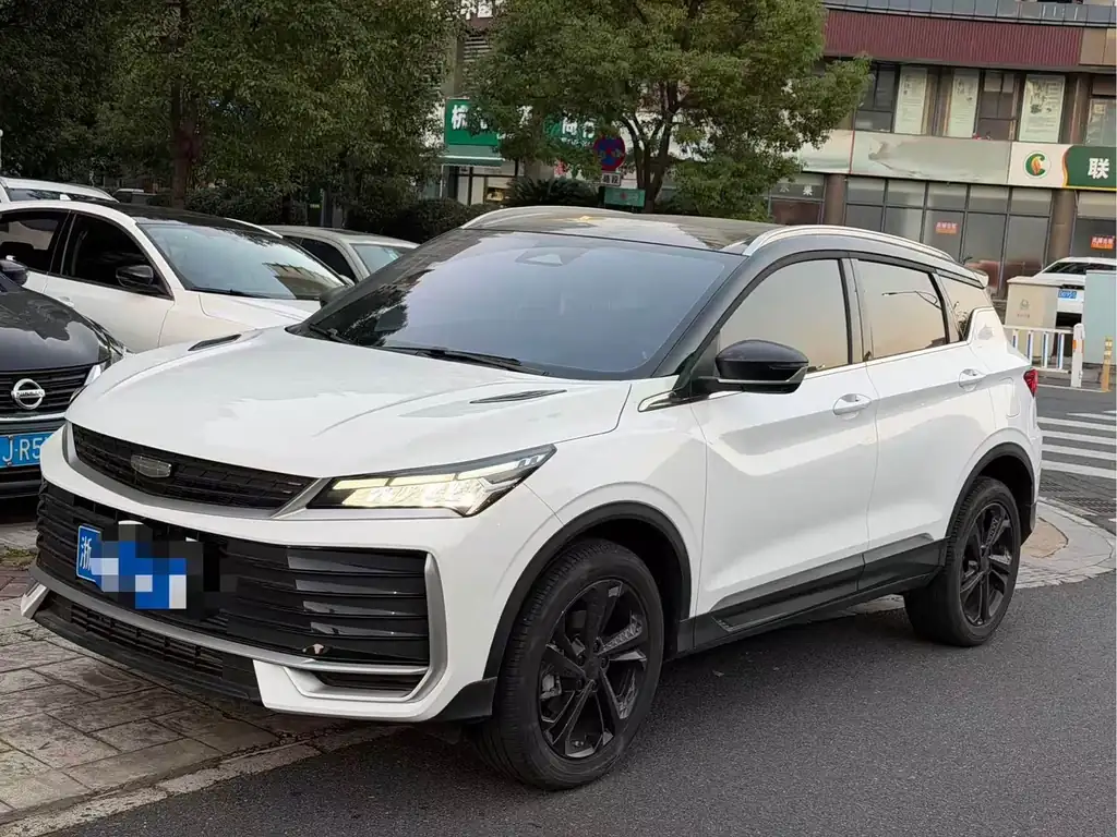 Geely Coolray 2025, фото 1