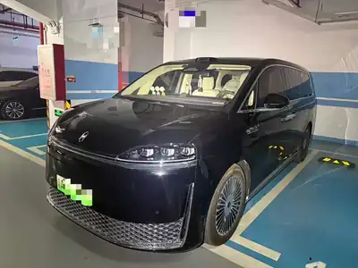 Luxeed V9 2026