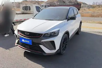 Geely Coolray 2022