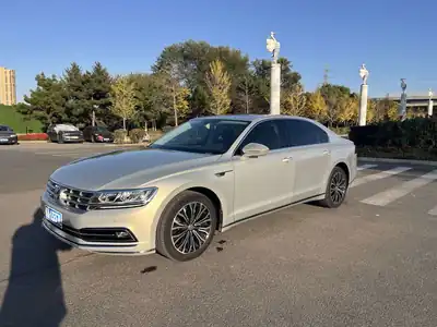 Volkswagen Phideon 2017