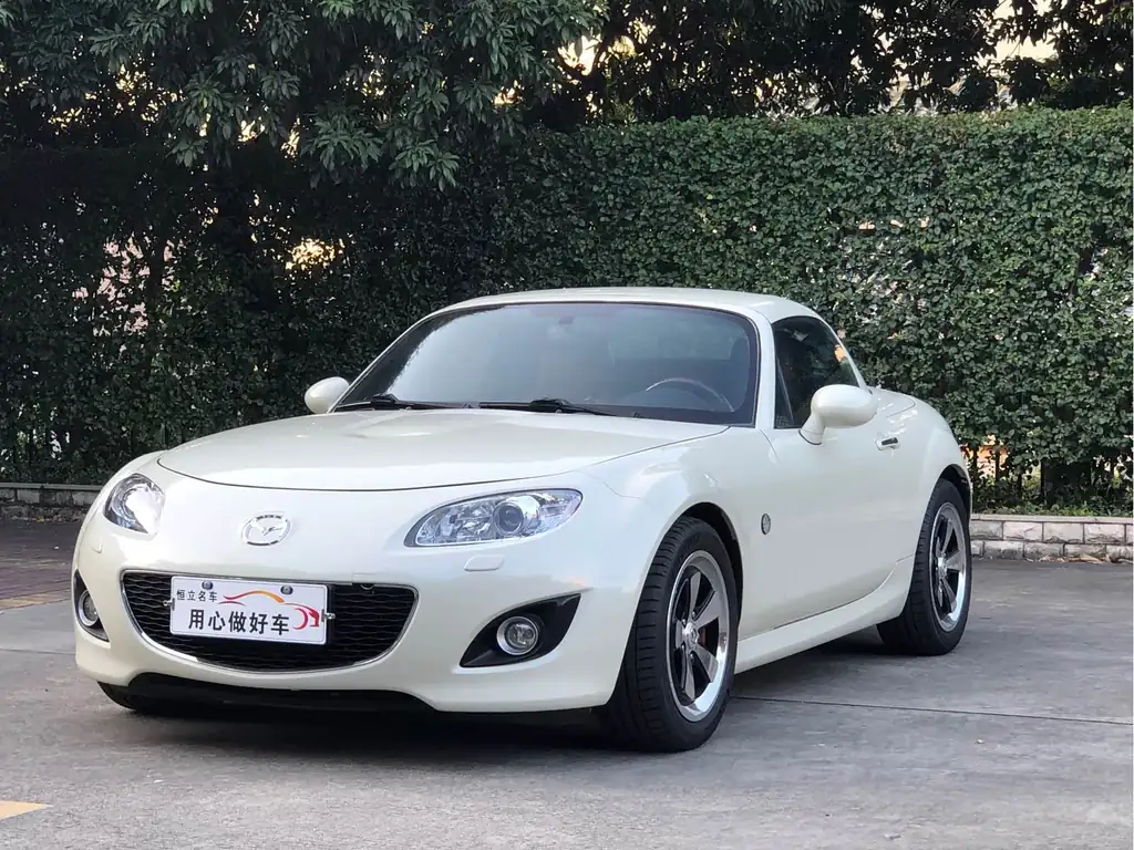 Mazda MX-5 2011, фото 1