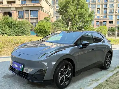 Lynk & Co 20 2024