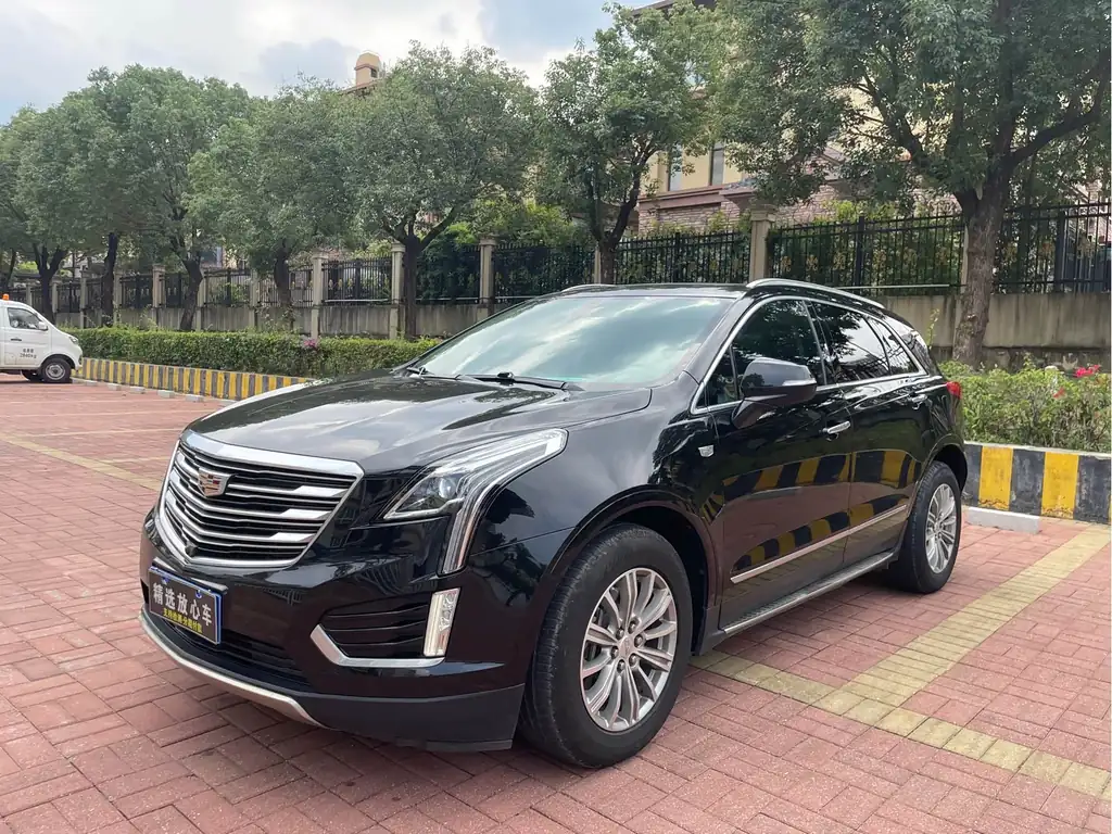 Cadillac XT5 2017, фото 1
