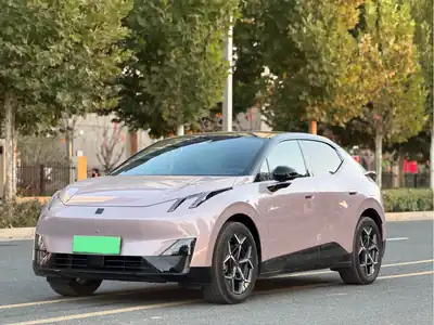 Lynk & Co 20 2025