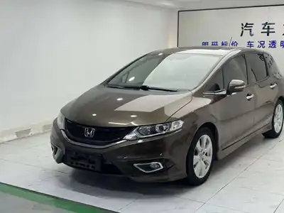 Honda Jade 2016