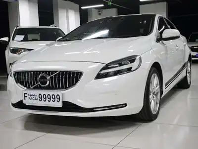 Volvo V40 2016