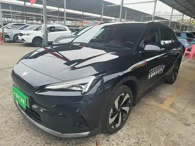 ARCFOX Jihu Jihu Aerfa T5 2025