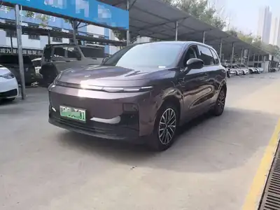 Leapmotor B10 2025