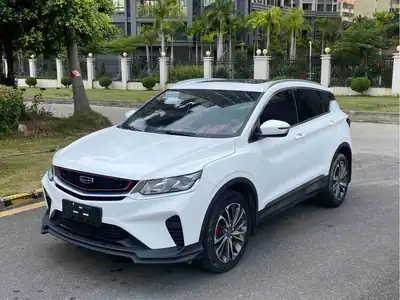 Geely Coolray 2021