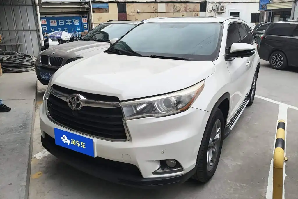 Toyota Highlander 2016, фото 1