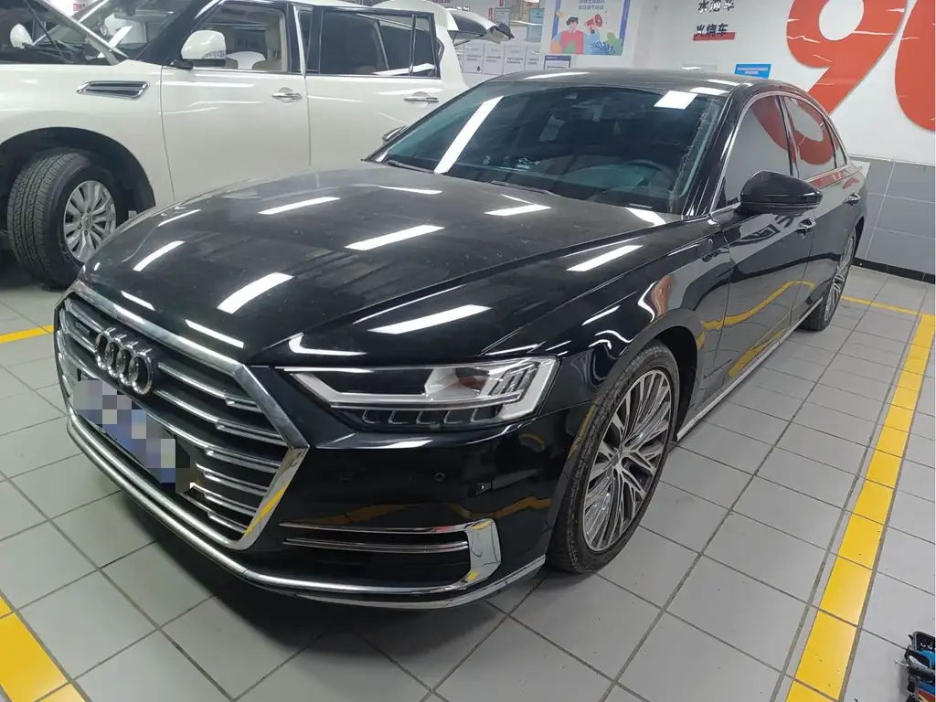Audi A8 2020, фото 1