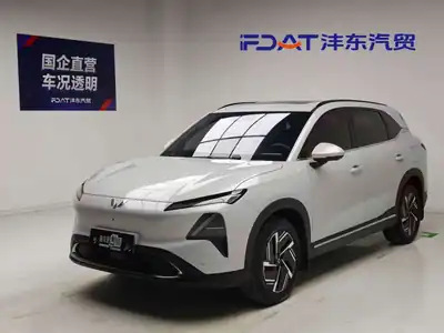 Wuling Starlight S 2025