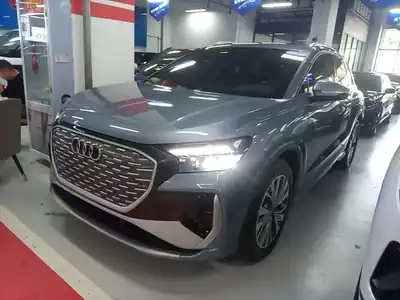Audi Q4 e-tron 2024