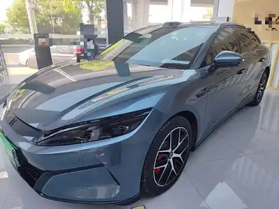 BYD Han L 2025