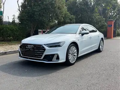 Audi A7L 2023