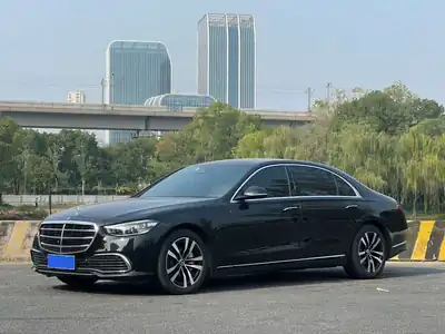 Mercedes-Benz S-Class 2023