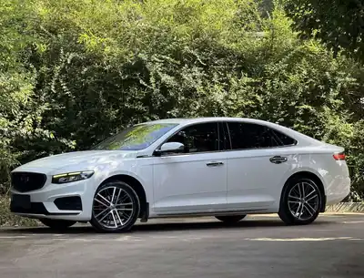 Geely Preface 2022