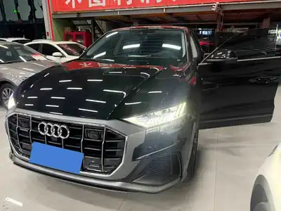 Audi Q8 2023