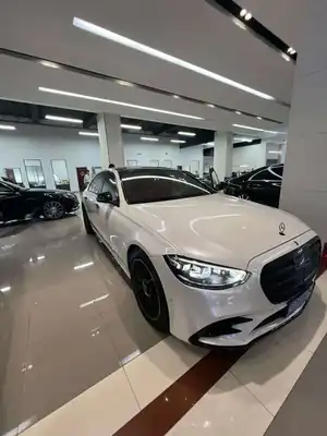 Mercedes-Benz S-Class 2021