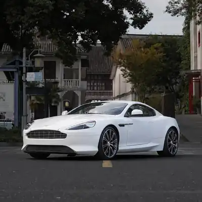 Aston Martin DB9
