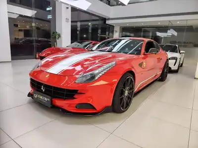 Ferrari FF 2017