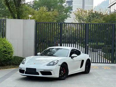 Porsche 718 2017