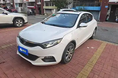 Changan Eado XT 2015