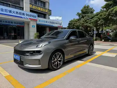 Lynk & Co 03 2021
