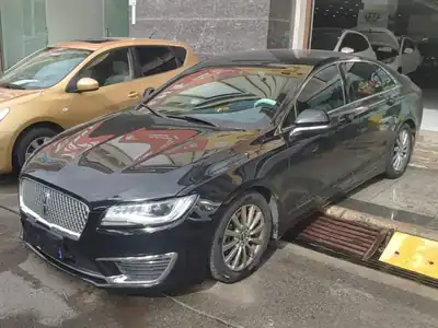 Lincoln MKZ 2021