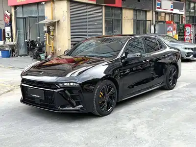 Lynk & Co 03 2023