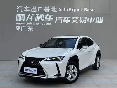 Lexus UX 2023