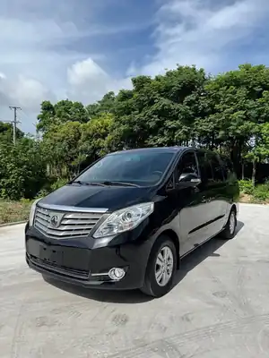 Dongfeng Forthing Fengxing CM7 2018