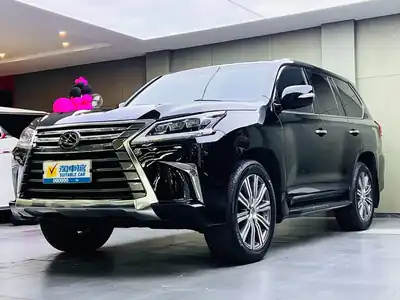Lexus LX 2017