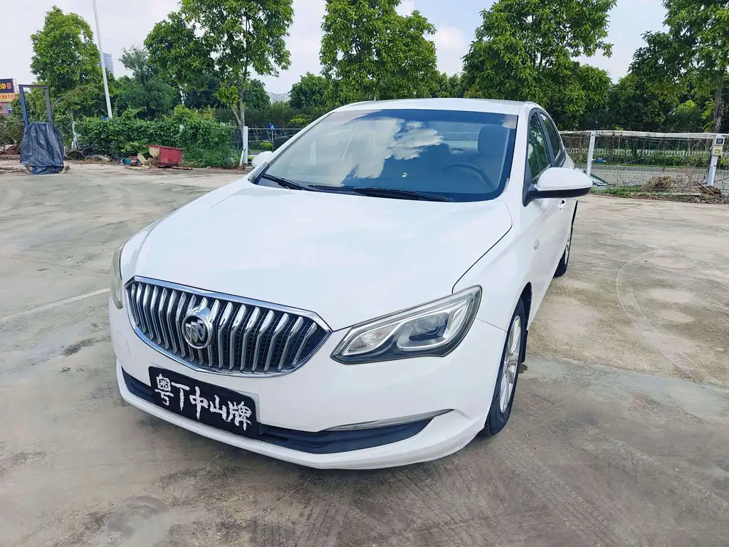 Buick Excelle 2016, фото 1