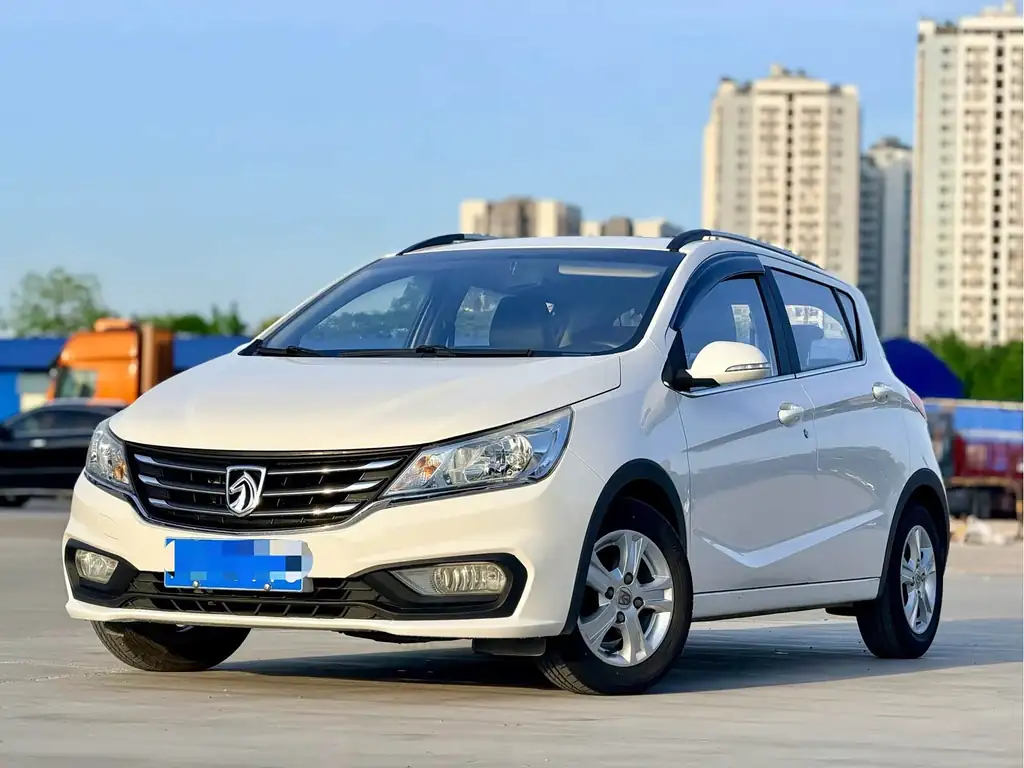Baojun 310 2016, фото 1