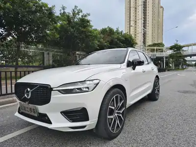 Volvo XC60 Chadianshi гибрид 2021