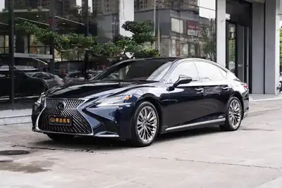 Lexus LS 2018